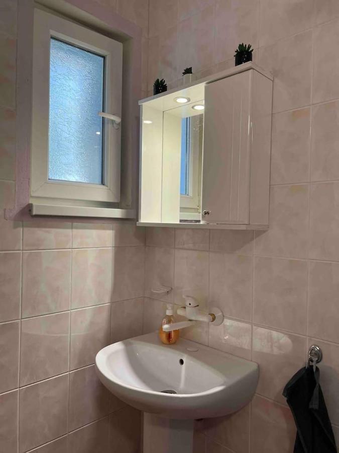 Mira * Veliko Tarnovo